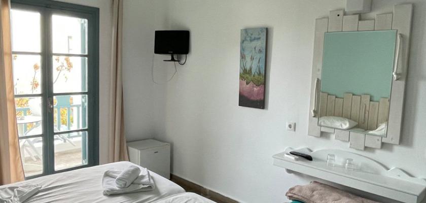 Grecia, Kamari - Iris Boutique Hotel 2