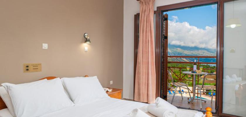Grecia, Karavados - Karavados Beach Hotel & Bungal 3