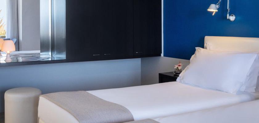 Grecia, Thira - The Majestic Hotel 5