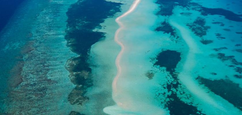 Maldive, Atollo di Lhaviyani - Kuredu Island Resort 3
