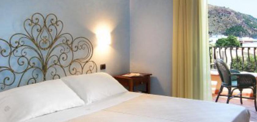Sicilia, Isola di Lipari - Aktea Resort 2